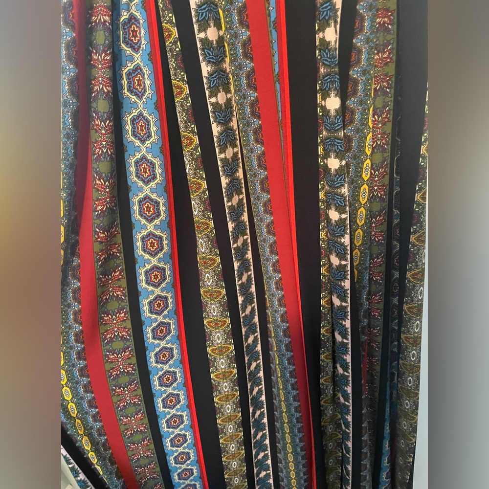 Patterned Maxi Dress - Picture 3 of 7